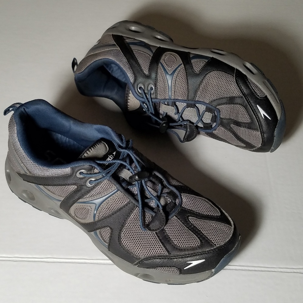 SPEEDO MENS SHOES